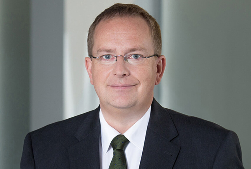 Dr Simon Preisenberger